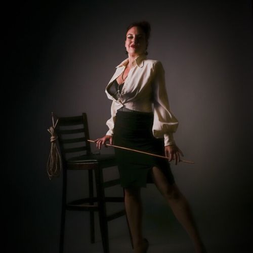 Galeriebild 2 von Fräulein Angelina