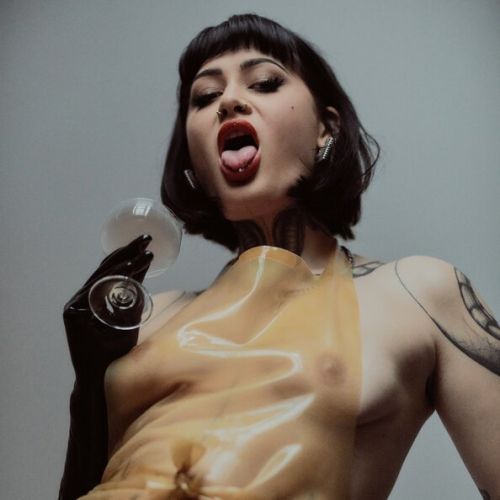 Galeriebild 10 von Miss Rosi Riot