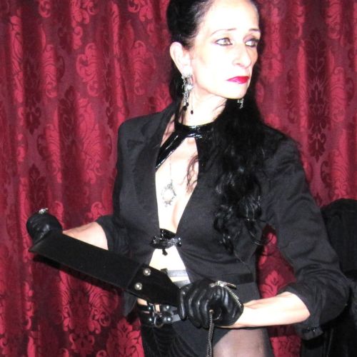 Galeriebild 23 von Domina Lady Isabella