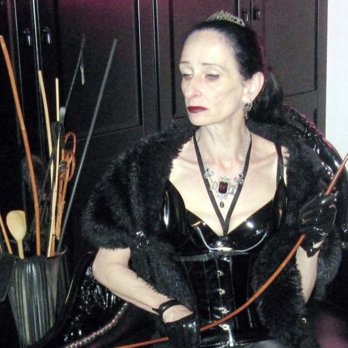 Galeriebild 8 von Domina Lady Isabella
