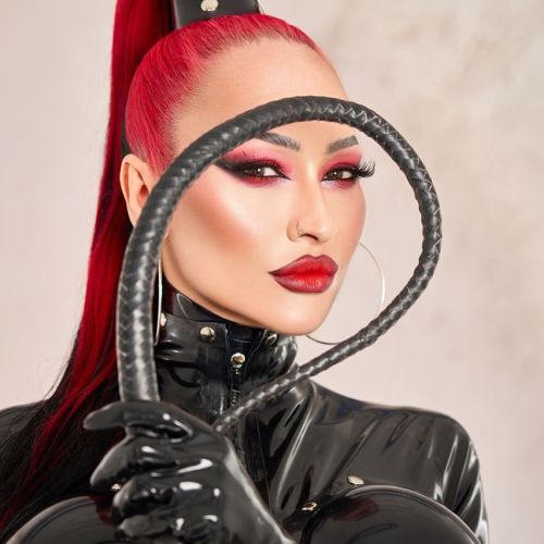 Galeriebild 16 von Mistress Andromeda X