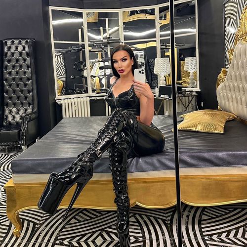 Galeriebild 15 von Goddess Kara