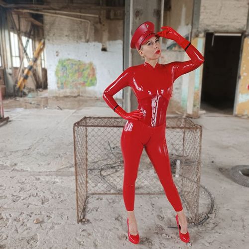 Galeriebild 27 von Lady Cora Champaign