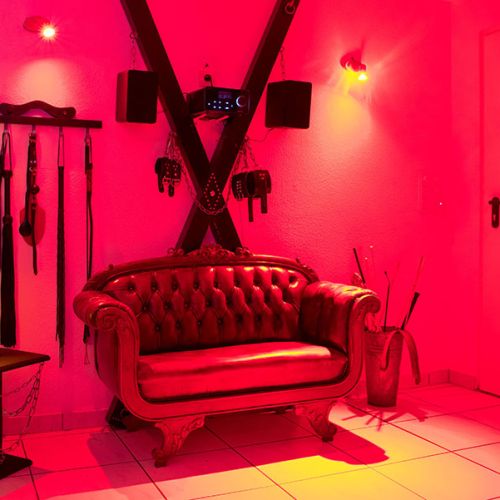 Galeriebild 4 von Bizarrstudio Herrin Danya
